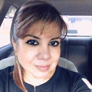 Meet your Posher, Gabriela